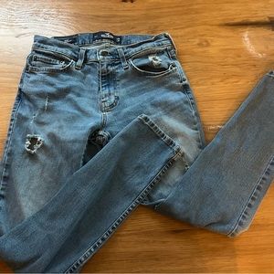 Hollister skinny jeans size 28X30